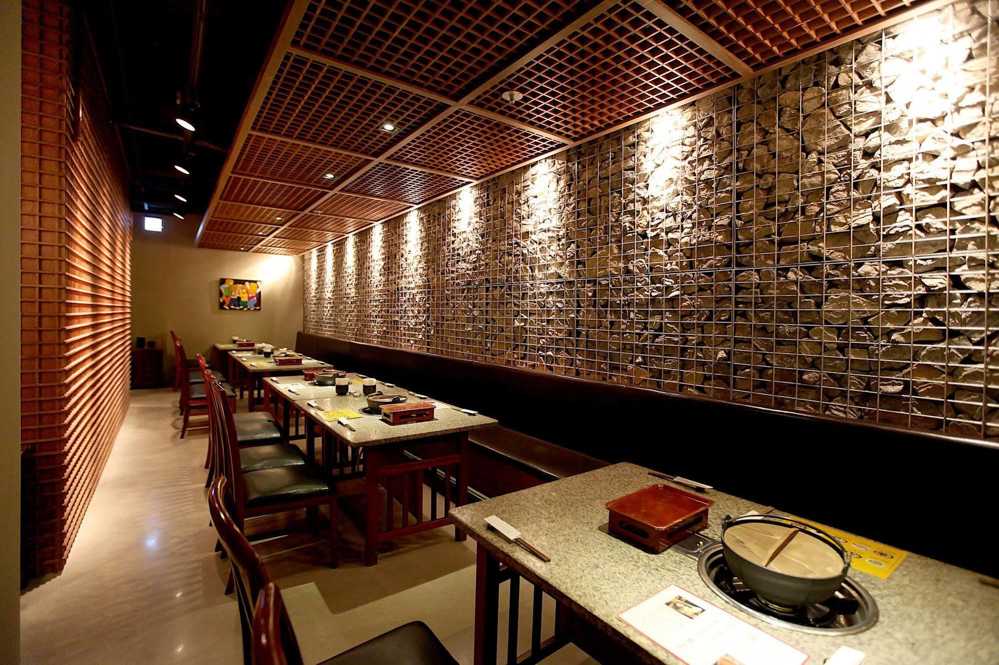 Urban Place Gangnam Hotel